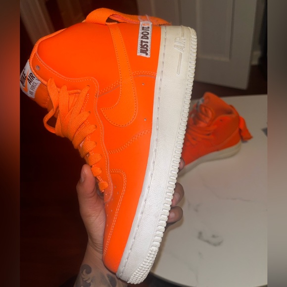 Orange Nike AF1 High - Picture 7 of 7
